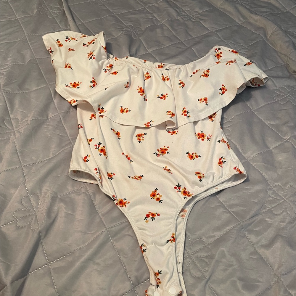 Vibe Floral Off-Shoulder Bodysuit - Cream and Orange